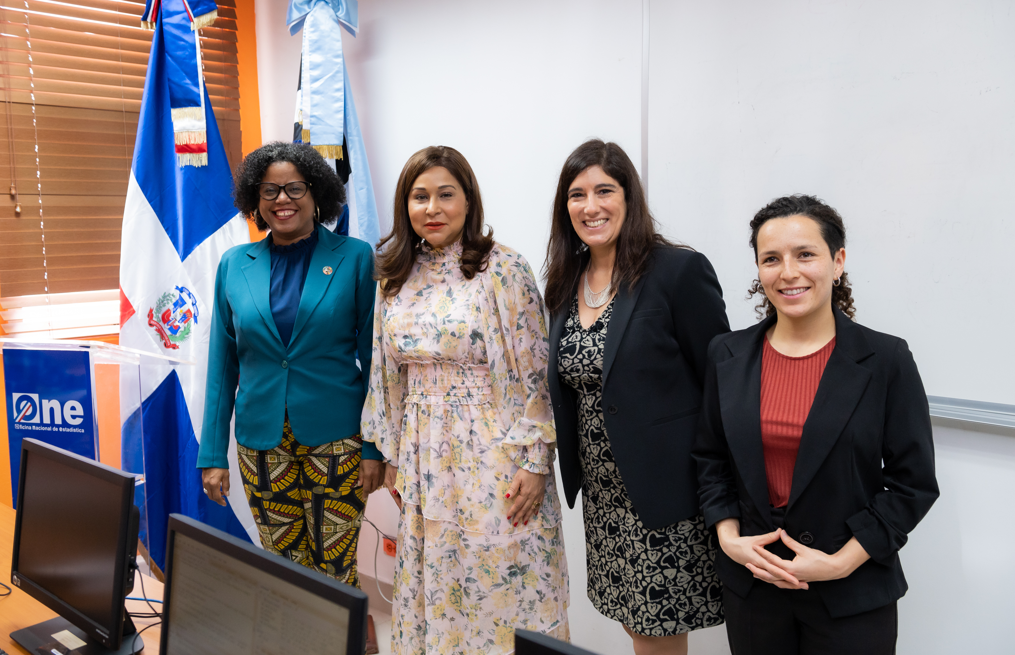 ONE y CEPAL realizan taller “Explotación y análisis de los datos sobre uso del tiempo con perspectiva de género"