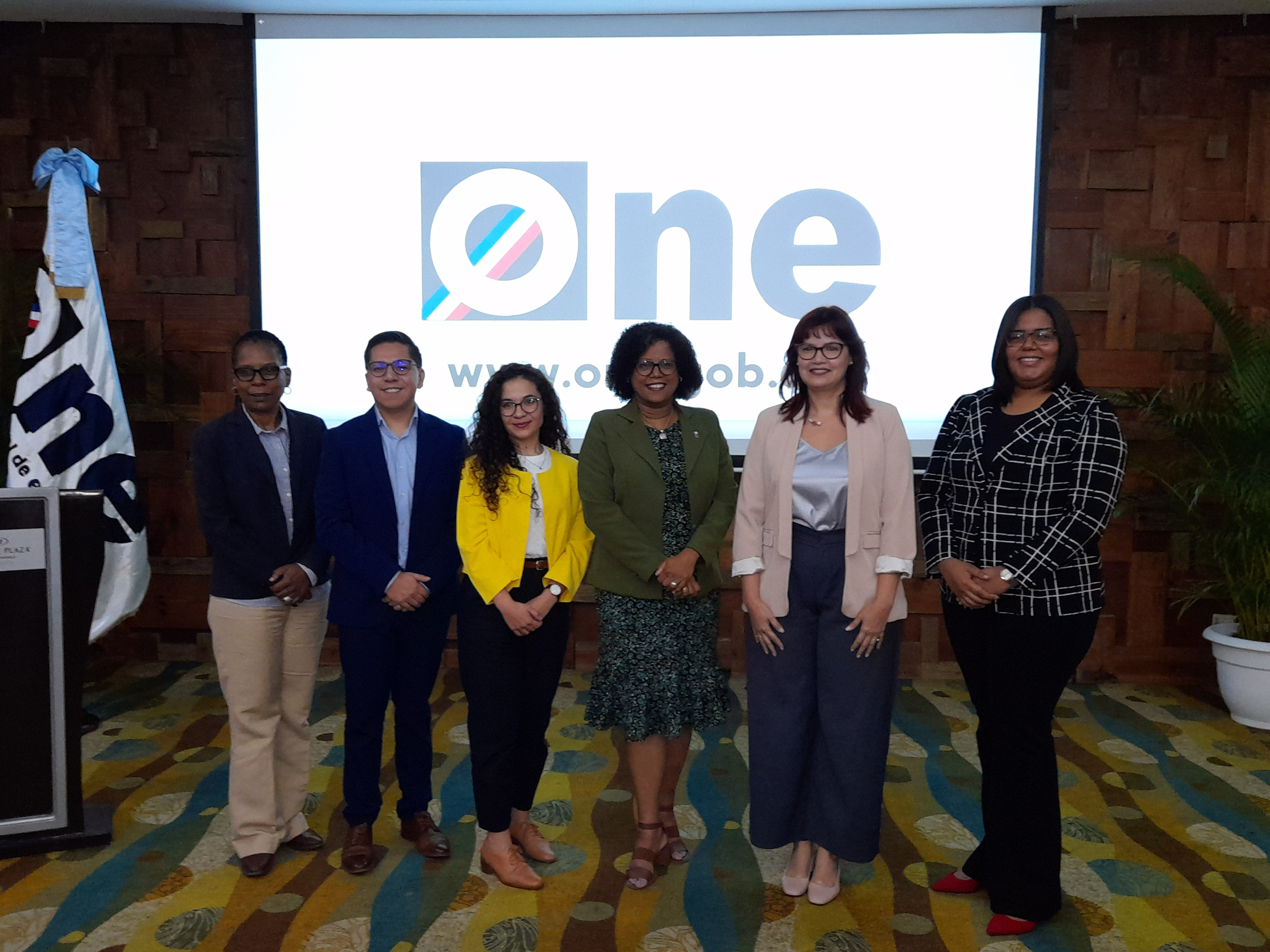 ONE y PARIS 21 realizan taller sobre comunicación de estadísticas de género