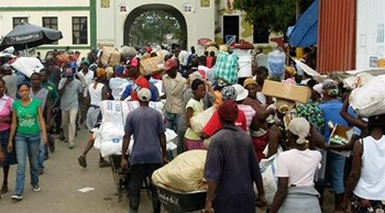 En el periodo enero-junio 2015, el transporte del 88.72% de las mercancías exportadas hacia Haití se hizo por carretera