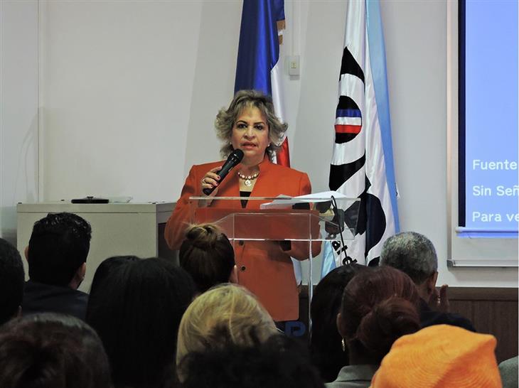 El 18% de las exportaciones dominicanas a la Unión Europea fueron hacia el Reino Unido en el 2015 (1)