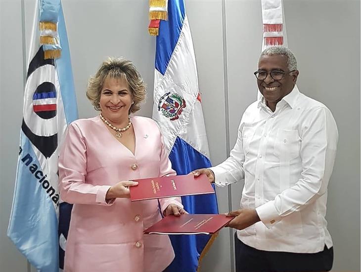 ONE y el INTEC desarrollarán programas académicos en estadística y metodología de investigación social